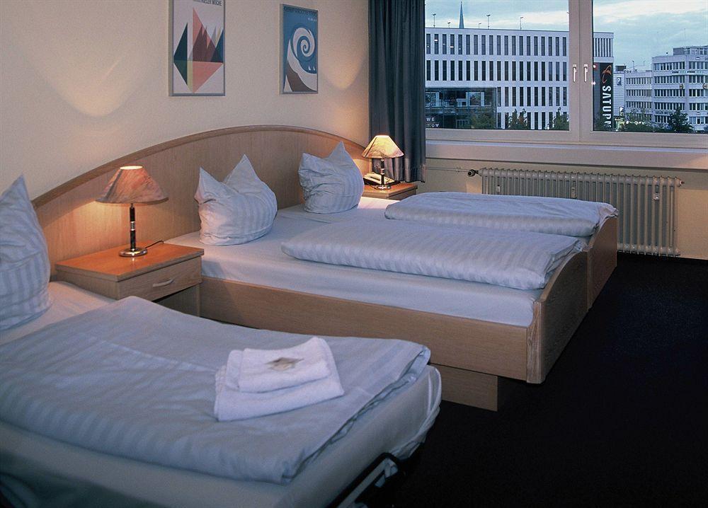 Hotel Am Schwedenkai Kiel Ngoại thất bức ảnh